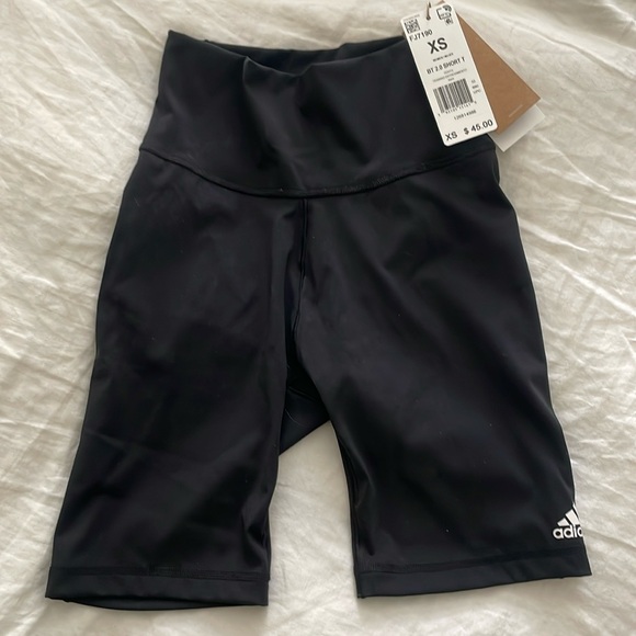 Adidas BT 2.0 Short - Picture 1 of 2